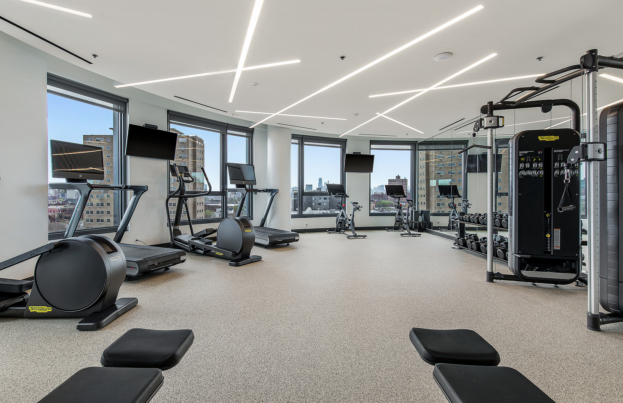 Best Places to Workout in Lakeview Chicago - Luxury Apartments Chicago